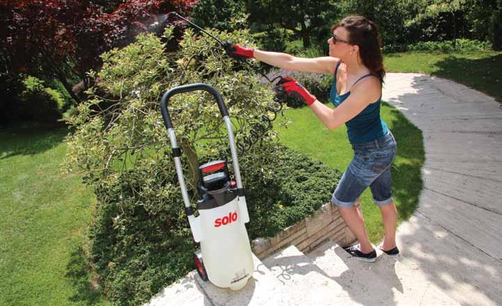 Perfect for wood deck cleaners, as well as algae and mildew removers.