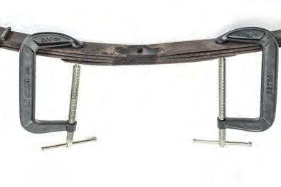Add-A-Leaf Spring Lift Kit Installation: Rear Figure 29 Figure 30 To perform the installation of the new rear add a leafs