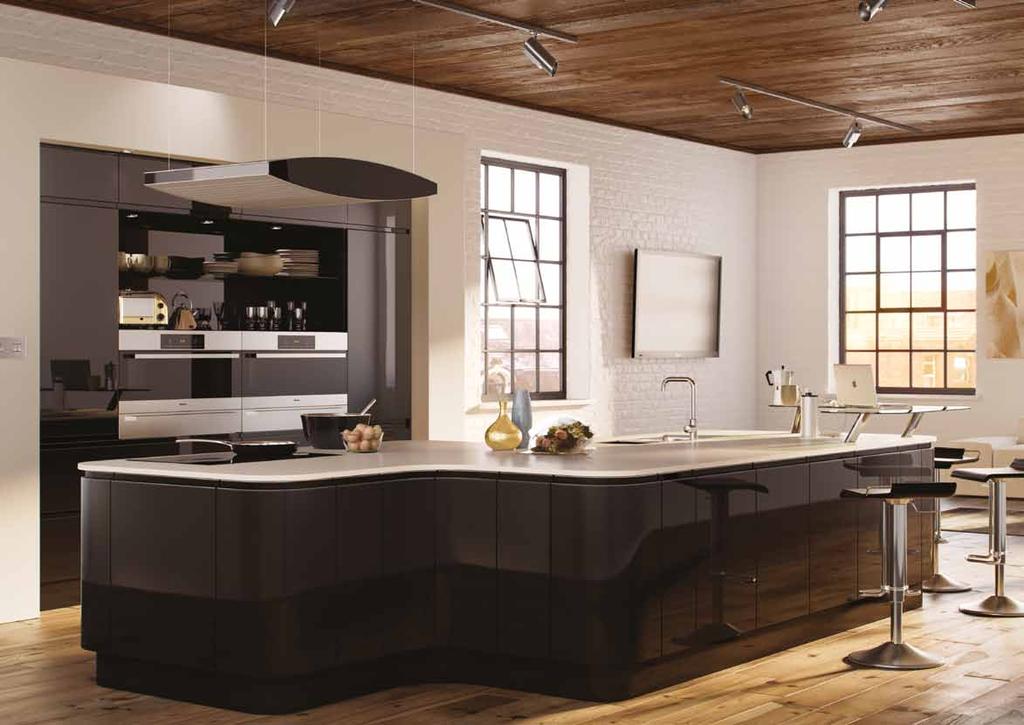 Lucente Black (high gloss) Lucente Black provides an exciting and bold look in your kitchen where the clean-lined, uncomplicated, handleless