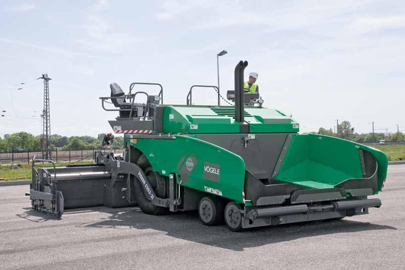 Traction and Precision Drive on Wheels Extra Large Material Hopper and Easy Material Feed Maximum power and torque from hydrostatic drives.