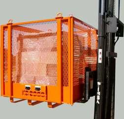 The Multiservice safety cage can be used and moved by crane, forklift and
