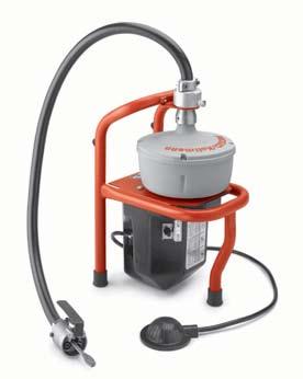 The K-40G PF practically eliminates job site clean-up thanks to the patented Guide Hose AUTOFEED accessory that completely contains the rotating cable and eliminates any waste water splashing or