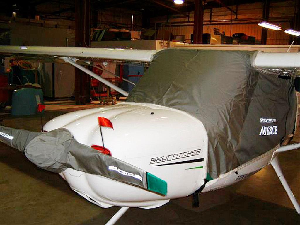 pdf) Skycatcher Standard Canopy Cover, Propellor Cover & Engine Inlet Plugs Canopy Covers help reduce damage to your airplane&#039;s upholstery and avionics caused by excessive heat, and they can
