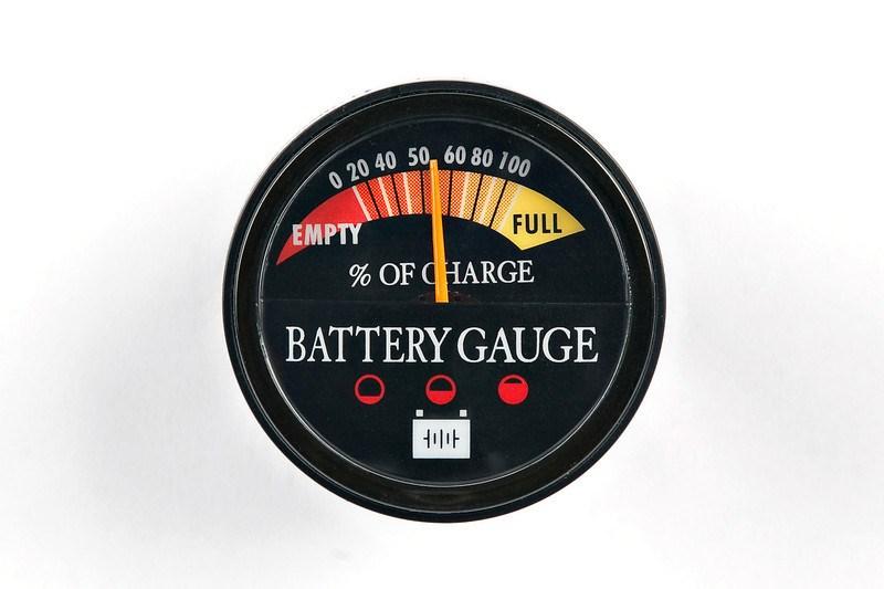 MODEL 55-6100 BATTERY ENERGY GAUGE Marinetech Products BATTERY ENERGY GAUGE is designed to measure the exact amount of energy stored in your battery.