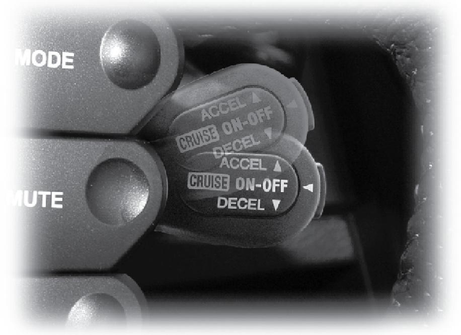 10-7 2) Accelerating with the Cruise Control System (1) While the cruise control system is running 1.