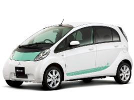 Mainstream Carmakers offer a variety of solutions Full Electric AND (Plug In) Hybrid Several different implementations of