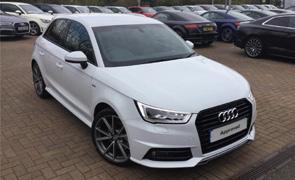 4 TFSI 125 PS S tronic Floret Silver Metallic, Cruise Control, Bluetooth Interface, Front Fog