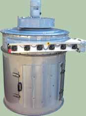 The casing contains vertically mounted round bag-type filter elements with antistatic filter media. To keep the filter media clean an air jet cleaning system is integrated in the top cover.