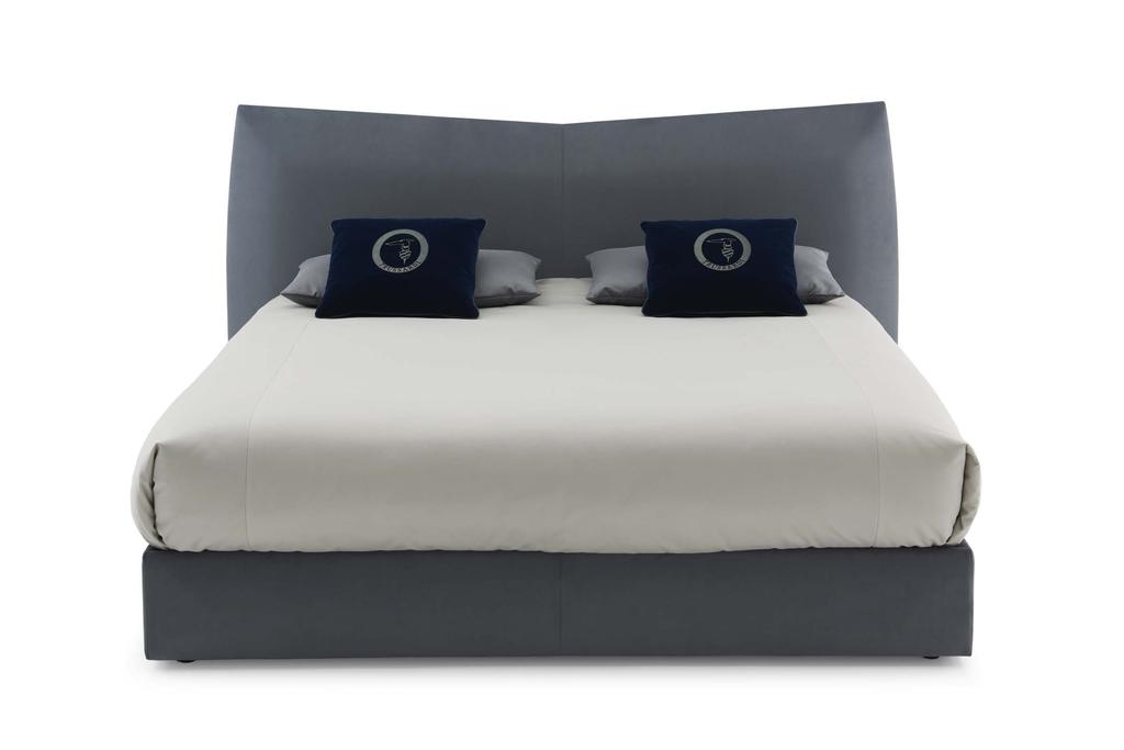 121 36 MARYL Bed, DLS (LE2) Tecno A 110 cover with coordinated Maryland Lux 341 leather piping. For matress 185x200 cm.