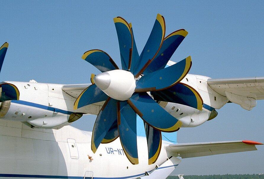Background The P&W/Alison 578-DX (the Propfan engine with a reduction gearbox driving
