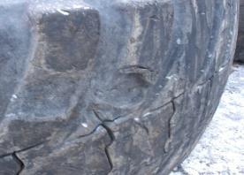 Flange erosion Cracking Splits Lifting