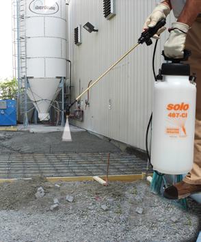 Performs as efficiently as traditional steel sprayers at a fraction of the cost. CONcrete Sprayer Designed specifically for use with curing compounds, form release agents and general spraying tasks.