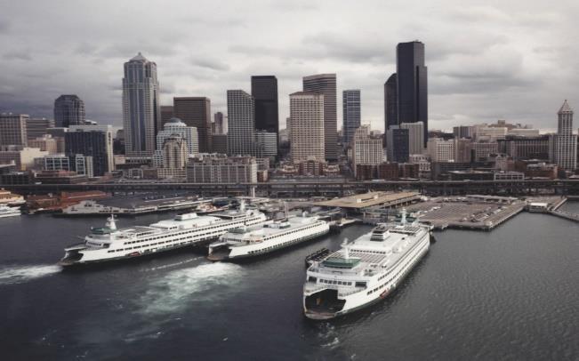 vessels serving the Seattle-Bainbridge Island route to hybrid electric