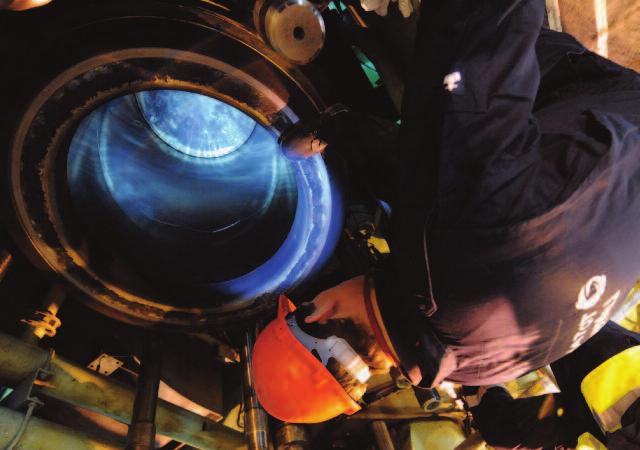 Following sea trials, the final engine inspections found perfect piston and liner cleanliness. When used in combination with distillate fuels with less than 0.