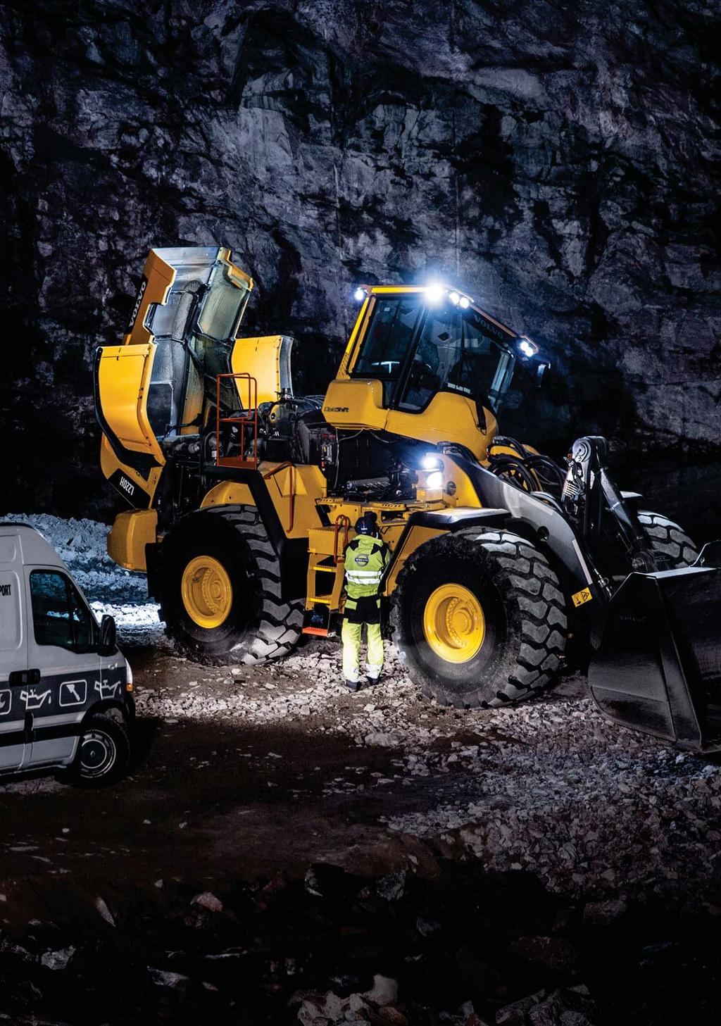 Easy access = more uptime. Taking care of your wheel loader shouldn t be complicated.