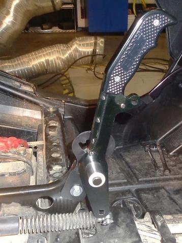 pivot sleeve in the shift lever assembly (1).