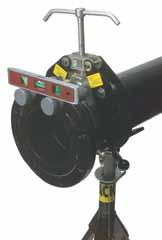 (117 162 mm) 3 Features Acme threads for maximum clamping power and hardened steel for long lasting use