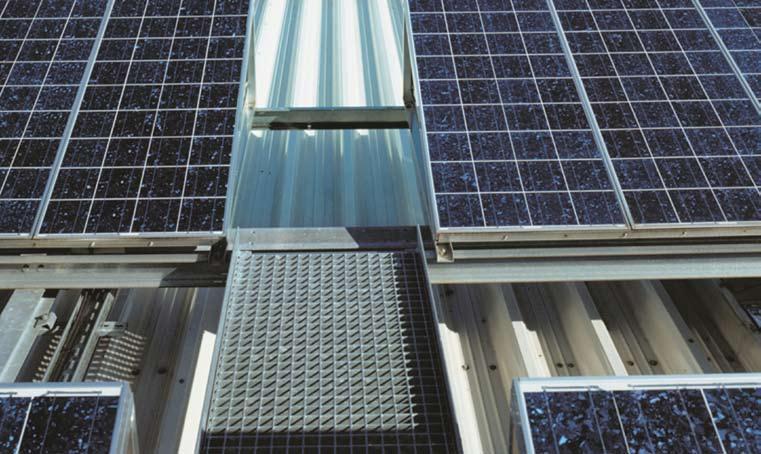 SIRCO M PV Load break switches for solar applications SMA solar technologie