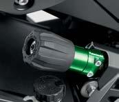 discreet mounting system ensures that in either sporting or touring guise the Z1000SX is stunning.