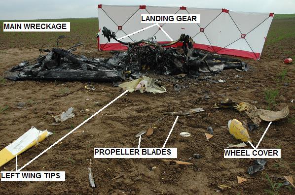 Final report Factual Information The impact and the wreckage distribution show that the aeroplane was heading south when it impacted the ground.