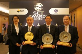 Best Corporate Social Responsibility Awards 2011-2014 Outstanding Investor