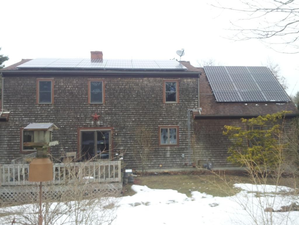 2 20 Geothermal heating, while reducing Joe's dependency on oil for the cold New England winters, increased his electric