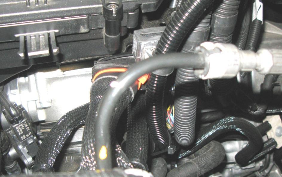 Shown below in figure 25 is the overall routing of the harness on a 535i, 640i, and 740i and the DPT ECU is mounted on the radiator support. Fig: 25 24.