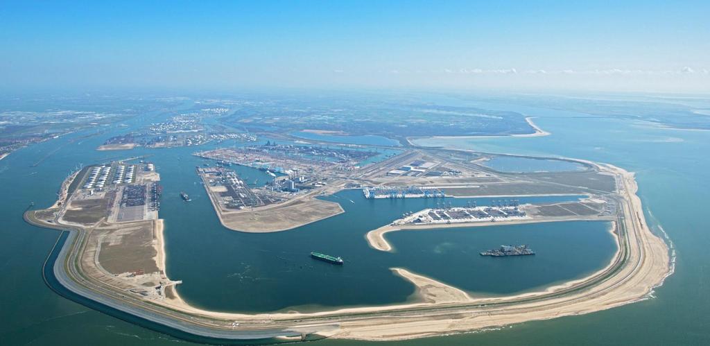 Port of Rotterdam Authority Unlisted public limited company, with shareholders: Municipality of Rotterdam (70%) the Dutch government (30%) Mission: The Port of Rotterdam Authority creates economic