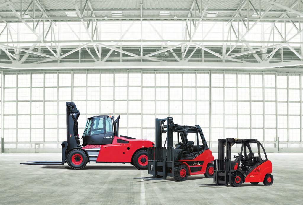 With annual sales exceeding 100,000 forklift trucks, Linde ranks among the world's leading manufacturers. This position has been justly earned.