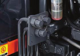 Loader Control Lever Location Because the Grand L60's loader valve and control lever are integrated into the tractor as standard equipment, the control lever is positioned close to the operator for