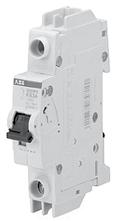 Supplementary protective devices UL 077 Series Features Energy limiting Fast breaking time (2.3 2.