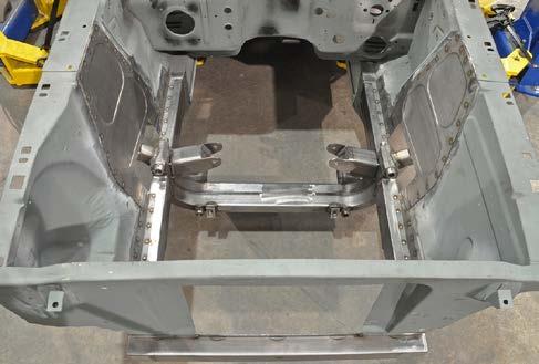 Requires custom oil pan. Requires use of custom pan with external oil pump or drysump. Visit www.aviaid.com for product options.