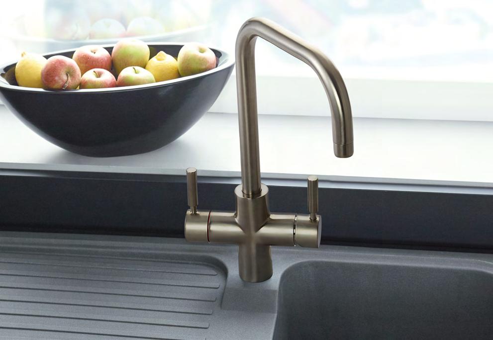 18 Tuscan sink and tap collection Bollente Instant Hot Taps Bollente instant hot taps combine high performance, style and innovation with the convenience of instant steaming hot water.