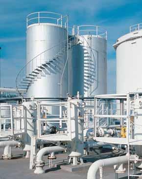 HYDROCARBON FILTER VESSELS/ SYSTEMS AND CARTRIDGES Filter Vessels Racor has expanded its filter vessel product line for refineries, pipelines, bulk storage terminals and airport refueling equipment.