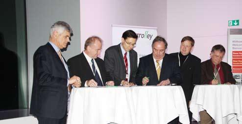 Project Signing of the Declaration for Electric Trolleybus Mobility by TrolleyMotion members. From the left: Wolfgang Presinger, Solaris Bus & Coach S.A. (PL); Dr.
