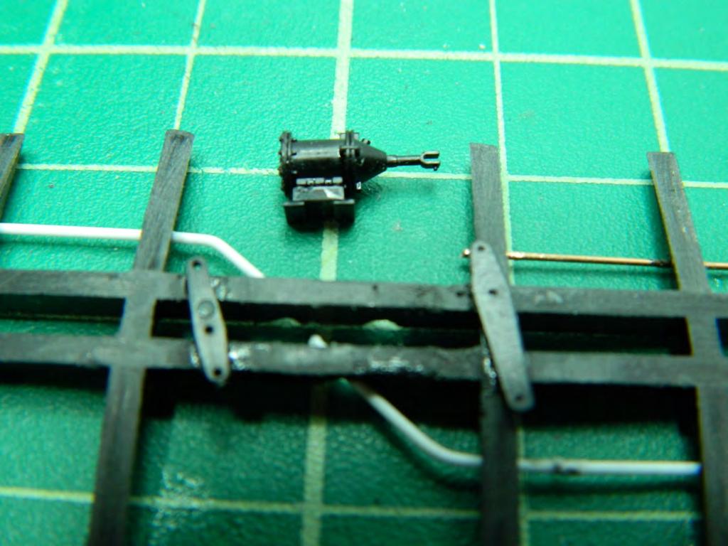 Add The Fittings Brake cylinder and brake levers Remove brake cylinder and brake levers from sprue.