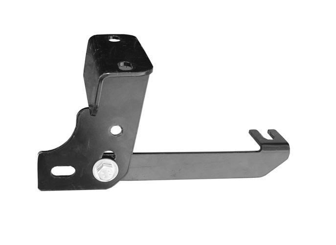Bull Bar to the Mounting Bracket) (Fig 6) Driver side Support Bracket