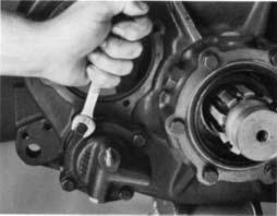 NOTE: Prior to installation of insert valve, apply a small amount of silicone lubricant to O-rings on O.D.