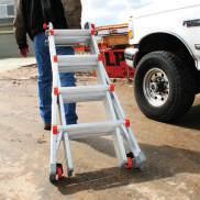 Patented Triple-Lock Hinge 24 ladders in one Splayed legs for unmatched stability EN131 CLASSIC Approx.