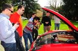 00: Return to Florence by Ferrari along the magnificent Mille Miglia route After enjoying some time at disposal in Siena, the Ferrari driving experience continues along the