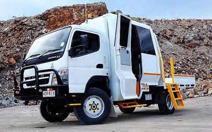 in both on and offroad conditions. INTERCHANGEABLE LARGE, DROP-SIDE, WORK TRAY OR SERVICE BODY FITTED TO THE REAR. TO SUIT JAPANESE 4x4 CAB / CHASSIS.