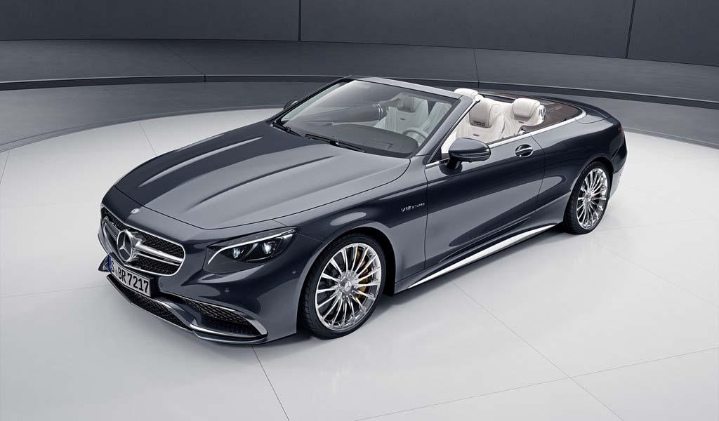 S 65 Cabriolet Exterior Design Twin louvres and grille surround in high-gloss