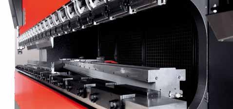 s patented instant reactive beam which ensures constant parallel deflection of both the upper and lower beams. A constant bend angle along the full length of the machine is easily achieved.