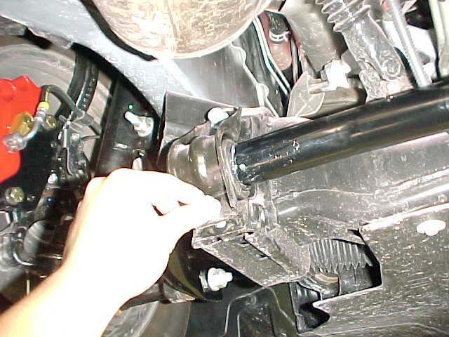 Make sure that all hardware is fully tightened before driving the vehicle.