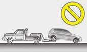 vlečno službo. S pravilnim dvigovanjem in vleko se izognete poškodbam vozila. Priporočamo uporabo transportnega vozička ali prevoz v nizkem zaboju tovornjaka.