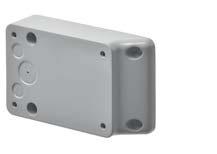 PULL-OUT ACCESSORIES AND PIVOT HINGE Dimensions: 32 x 142 x 84 mm