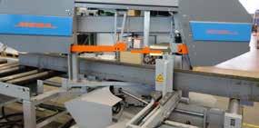 bundle clamp Ø 320 / 500 x 320 mm dimension (L x W x H) 1250 x 2200 x 1900 mm 1020 kg DG only: Patented double-mitre system: Rotating table avoids sawing up of the material