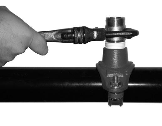 CONNECTION TO THE SPRINKLER PIPING USING AN ADAPTER NIPPLE AND A SERIES AH1-LP, AH-LP, OR AH-LP FLEXIBLE HOSE INSTALLATION OF THE SPRINKLER REDUCING NIPPLE ONTO THE FLEXIBLE HOSE The flexible hose