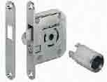 SYMO 3000 Striking plate, screw-mount 15 9 3 55 22 40 1 18.5 #6 Material: zinc, die-cast Finish nickel-plated 2.37.990 Roller shutter rim lock, screw-mount 16 3 60 19 44 2 7 13.5 42 3.5 24.