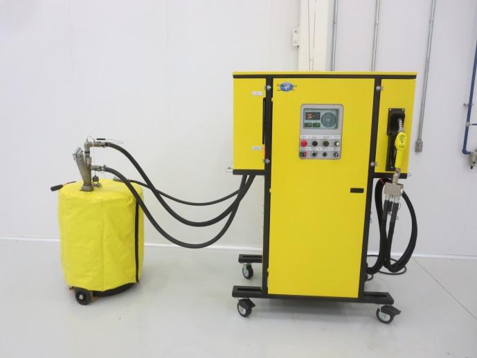 (Shown with 27 gallon onboard tank) Alcohol The new line of (AC) Fuel Conditioning Cart comes equipped with the same standards as our gasoline cart, but includes a nickel-plated alcohol nozzle, 12
